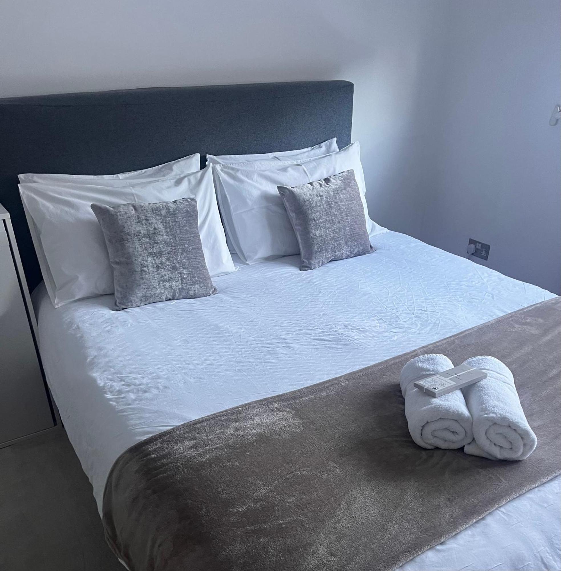 Hyde Park,3 Min Walk,Family Home! 2 Bedrooms & 2 Bathrooms Apartment! Fantastic Location London Ngoại thất bức ảnh